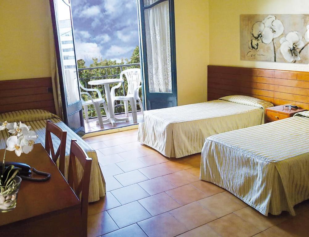 Hotel Toledano Ramblas Barcelona Bilik gambar