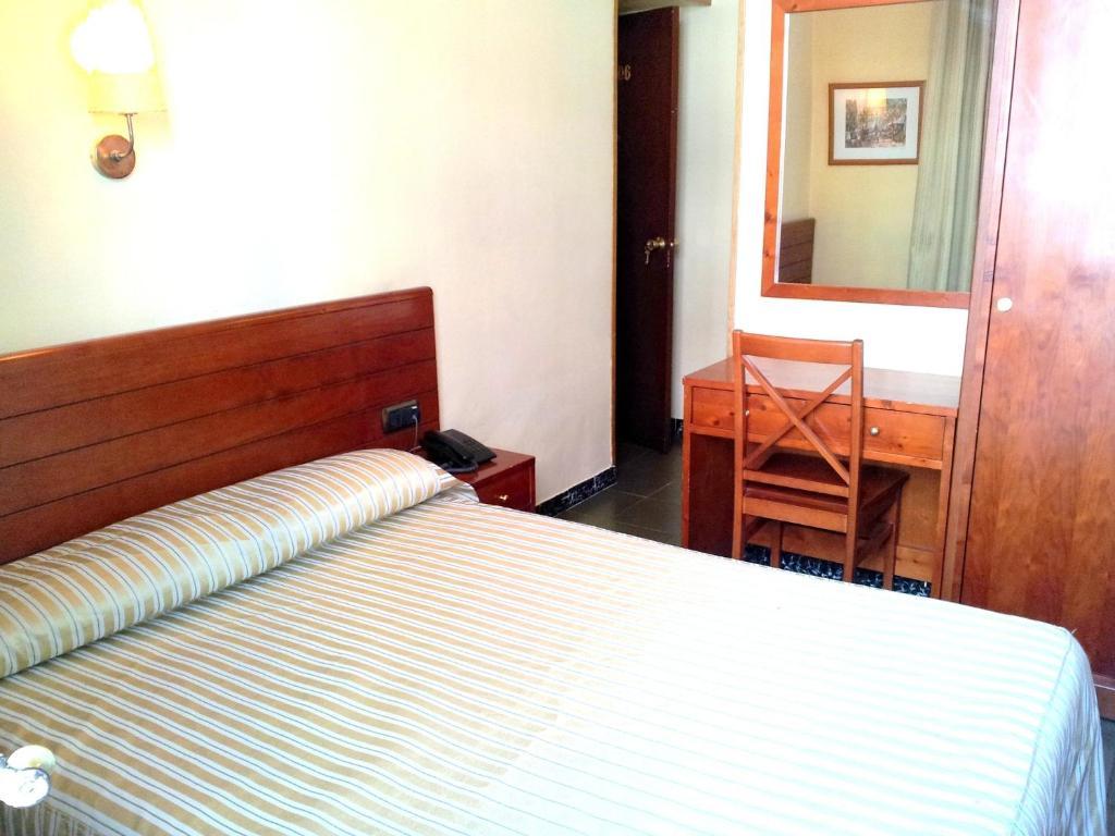 Hotel Toledano Ramblas Barcelona Bilik gambar