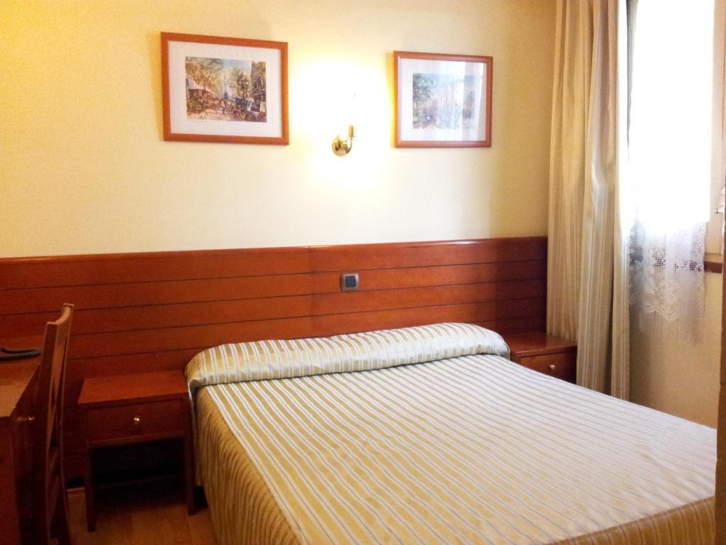Hotel Toledano Ramblas Barcelona Bilik gambar